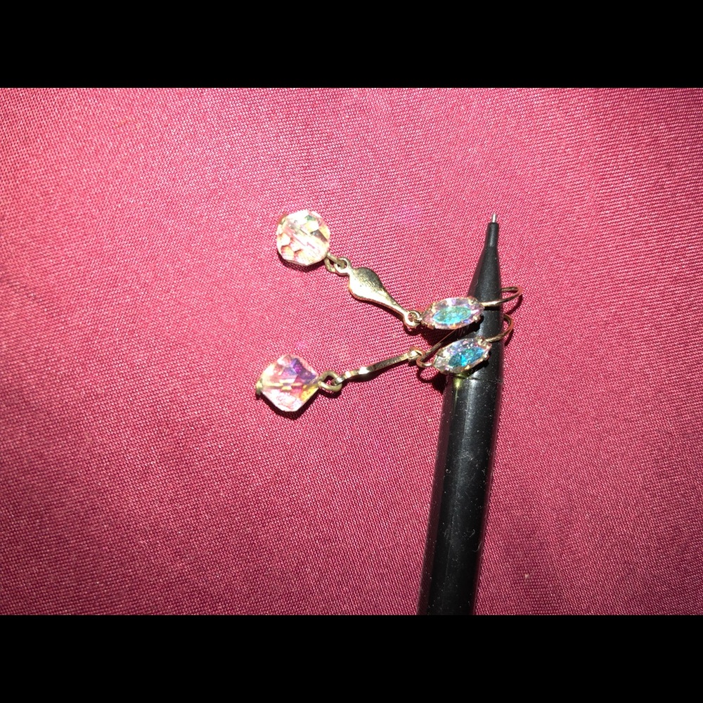 Crystal pierced earrings